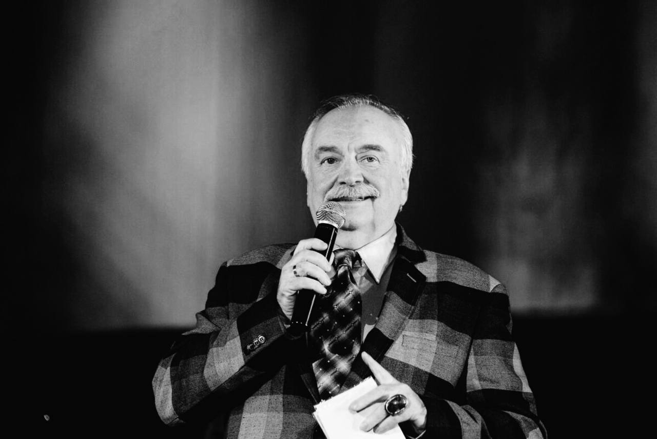 Ушёл из жизни поэт и драматург Николай Денисов